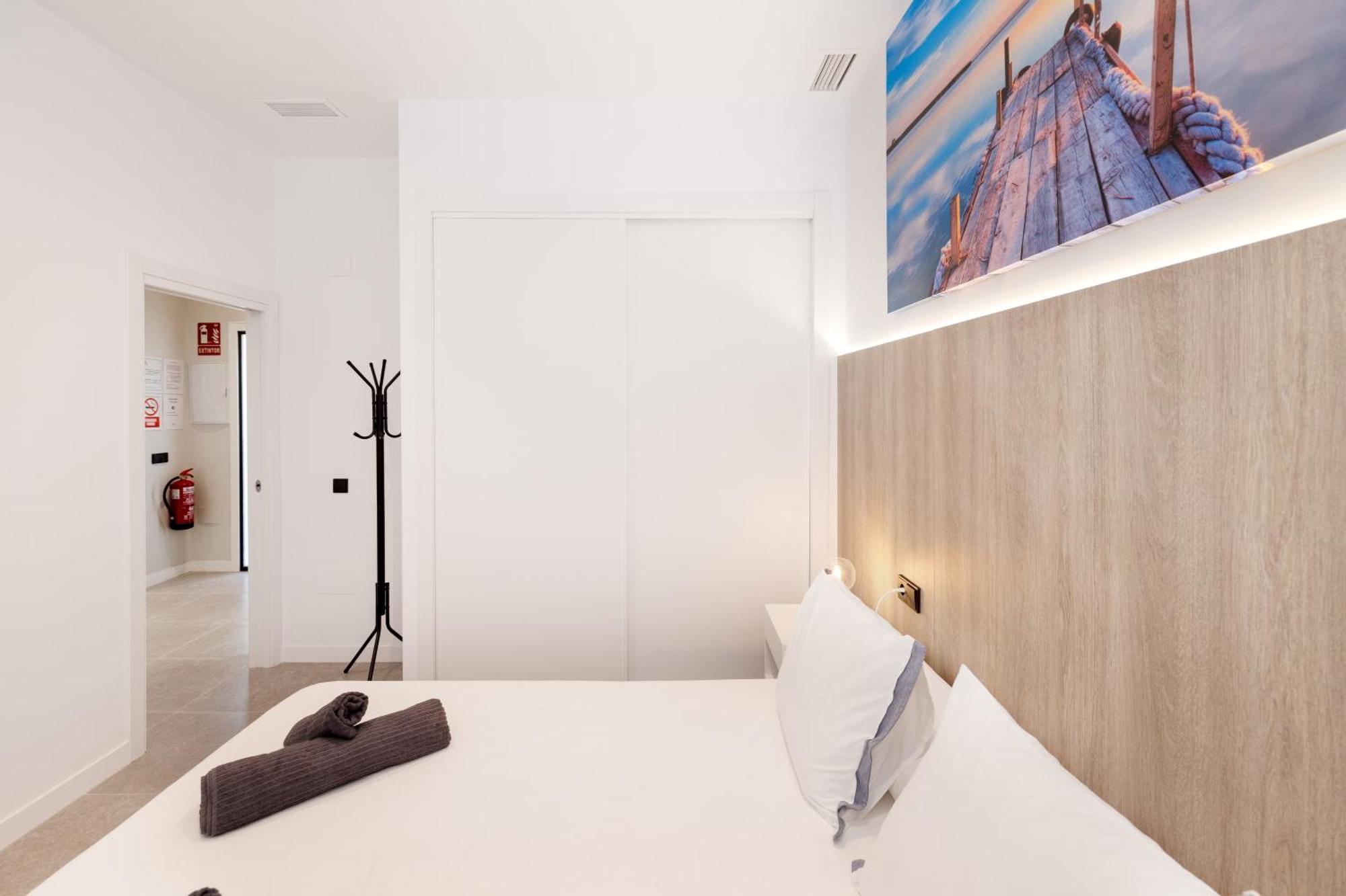 Apartamentos Turisticos Playa Marinsa Torre Del Mar Esterno foto